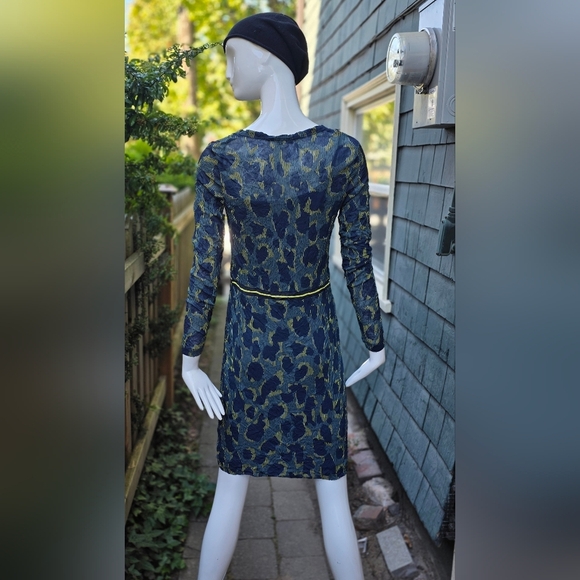 Sandwich dress,blue,yellow, black retro, med, long sleeve - Picture 15 of 16